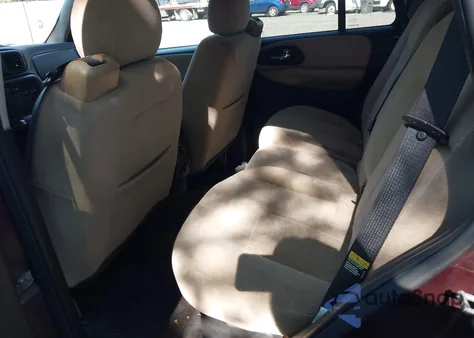 2006 Chevrolet Trailblazer Ls from USA, damaged, VIN 1GNDT13SX62215997